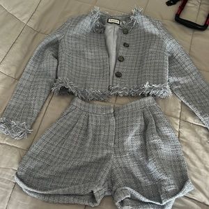 2 piece jacket and shorts XS